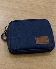 Dompet Biru Kecil